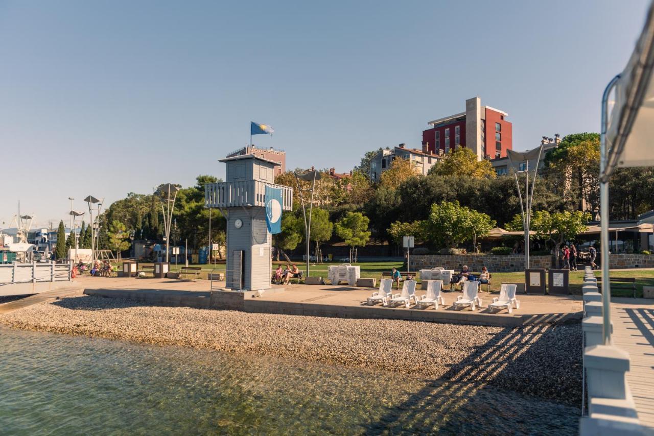 Koper Seaside Residence Luaran gambar