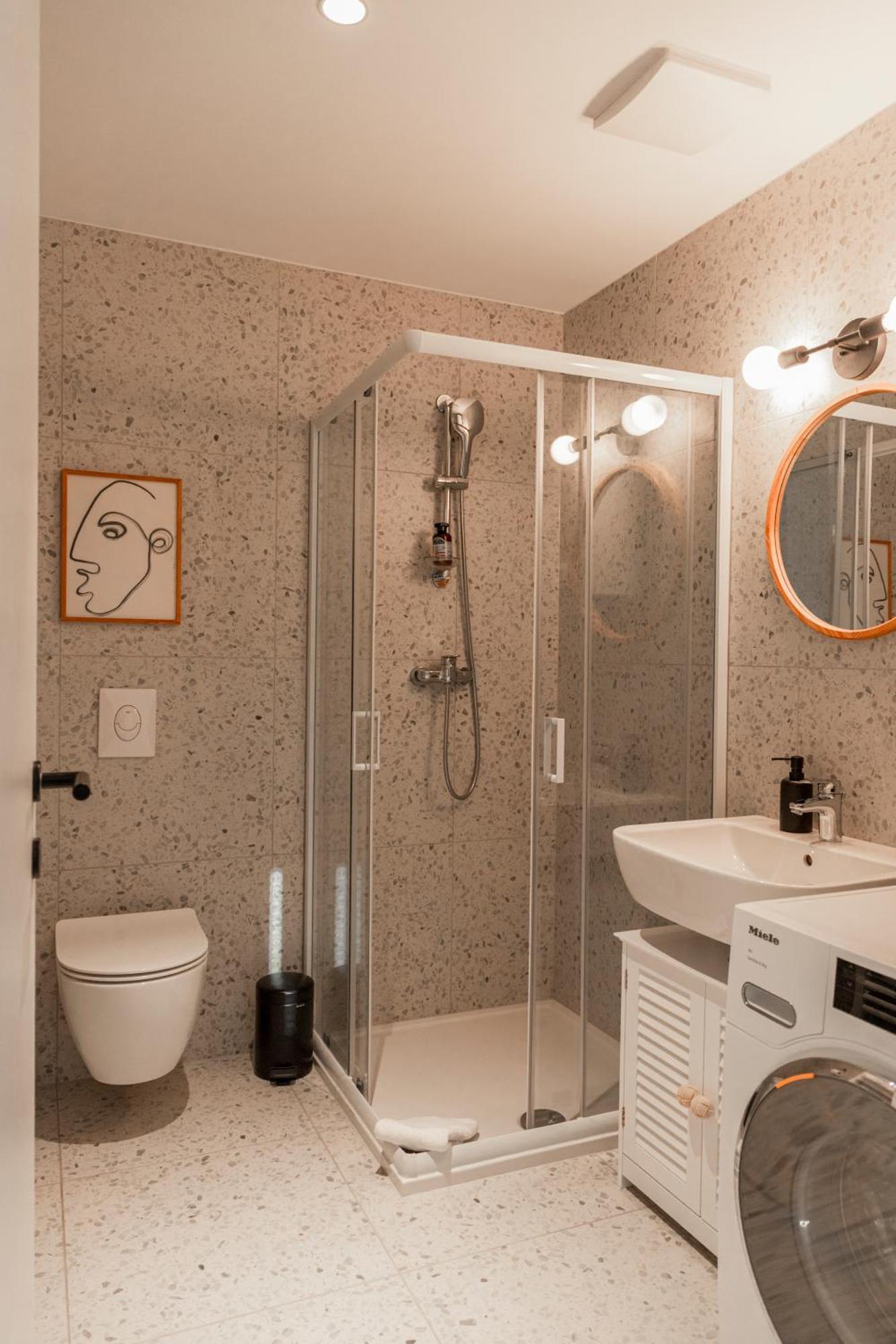 Koper Seaside Residence Luaran gambar